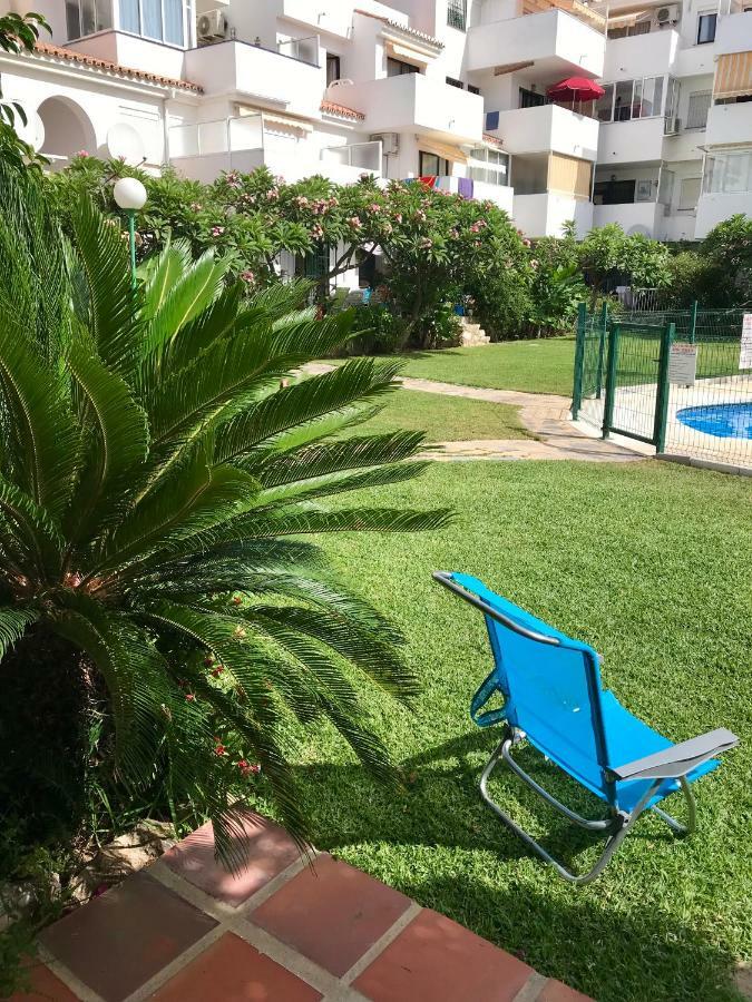 Apartamento Holidays On The Beach Torremolinos Exterior foto